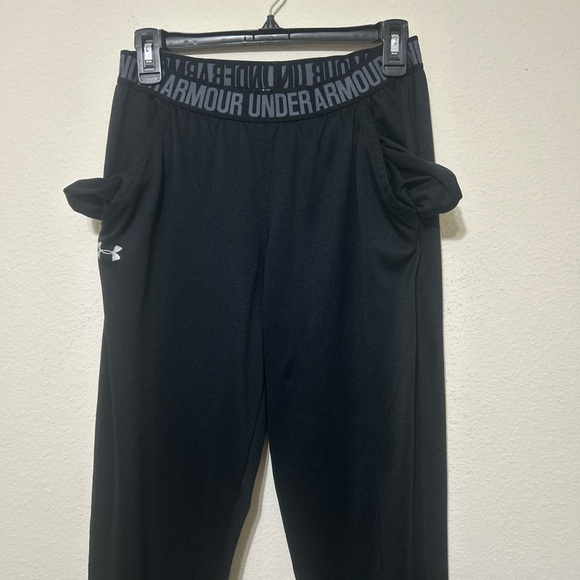 Under Armour HeatGear Black Loose Fit Joggers with Logo Waistband - Picture 3 of 6